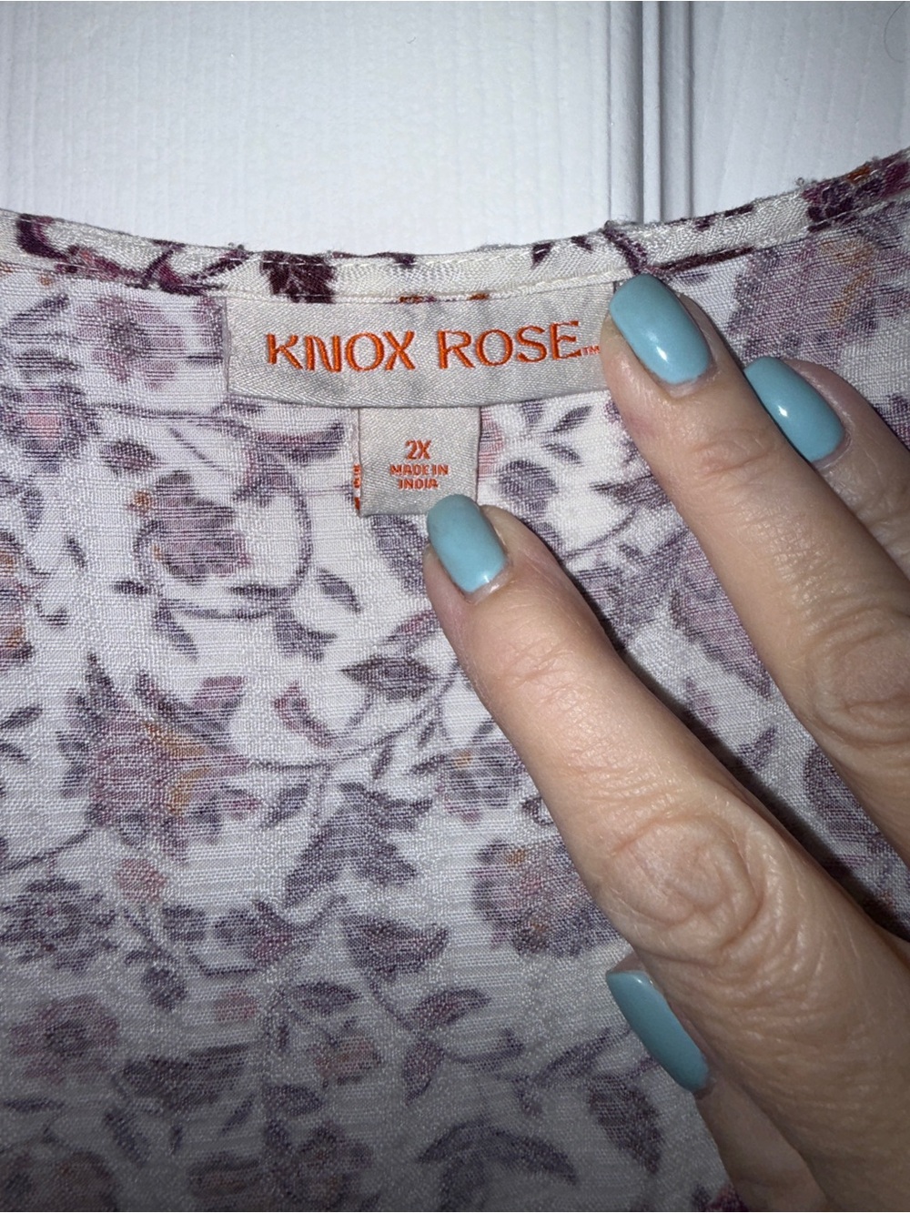 Knox Rose Cream dresswith Mauve Floral Print - Picture 2 of 2